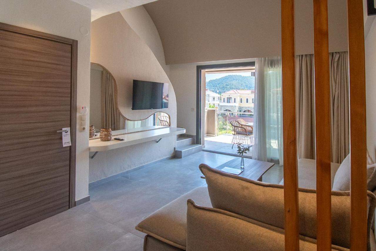 La Boheme Suites Skála Potamiás Eksteriør bilde