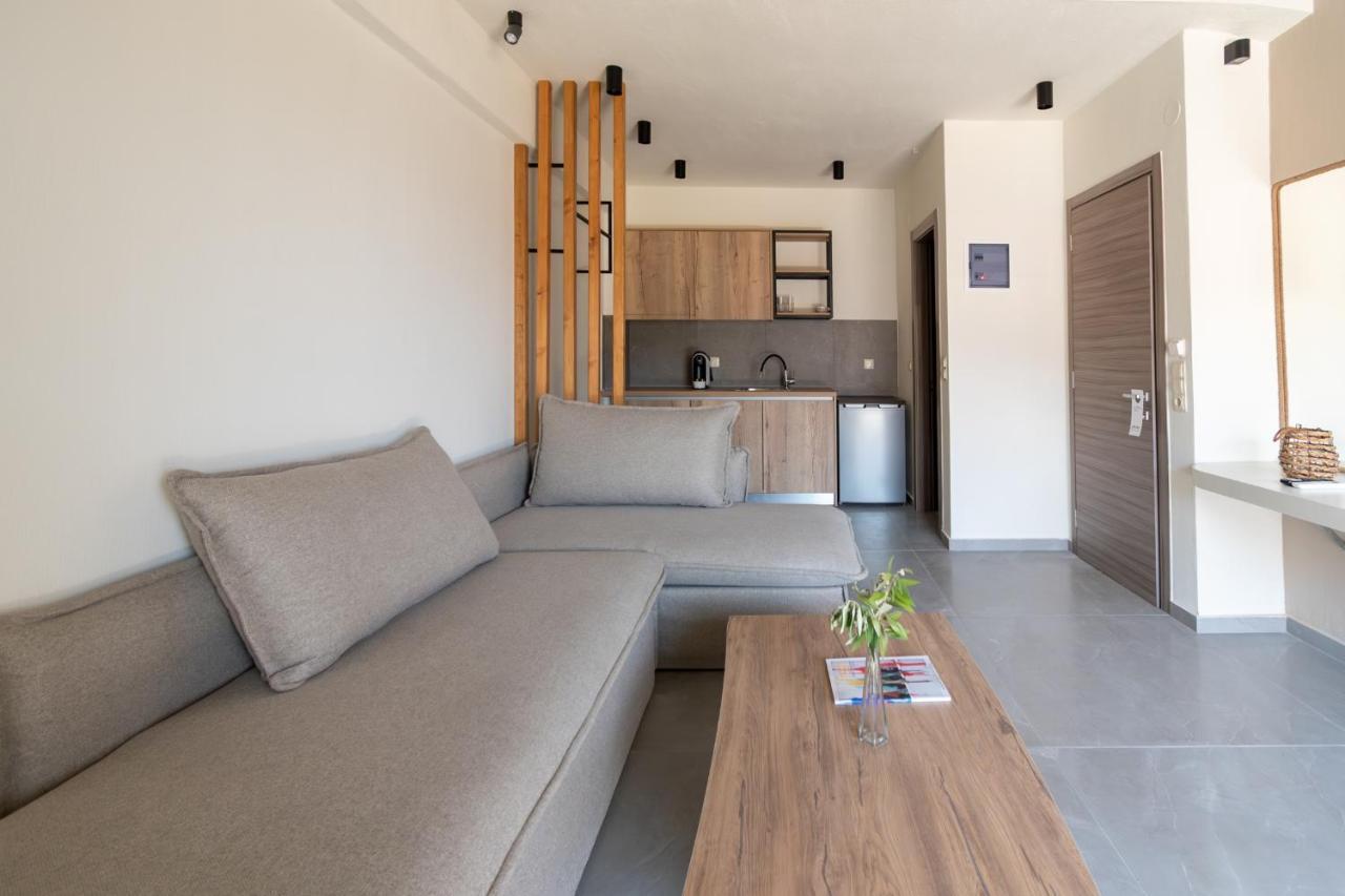 La Boheme Suites Skála Potamiás Eksteriør bilde